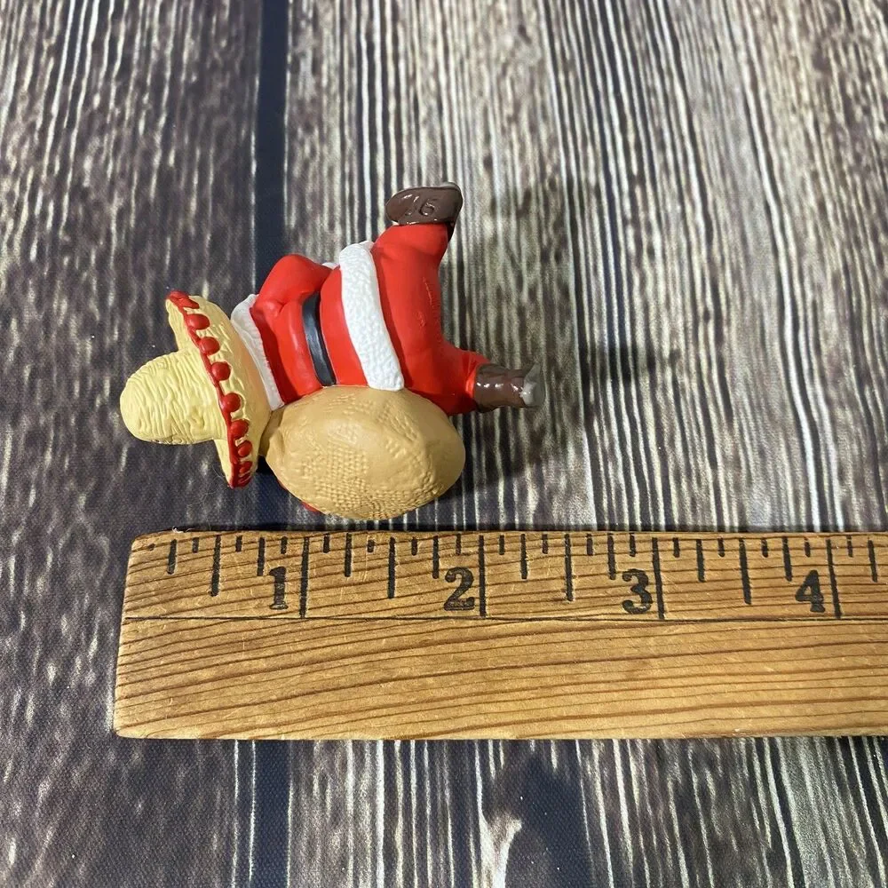 Vtg 1999 Hallmark Keepsake 'Feliz Navidad' Holiday Tree Ornament Santa New